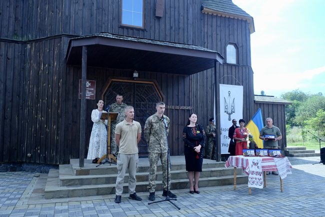 Історії справжніх. У Холодному Яру нагородили Народних Героїв і презентували книгу – хрестоматію війни 05