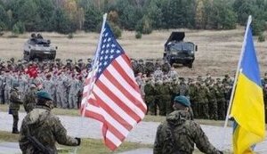 США приостановили помощь Украине. Что говорят СМИ
