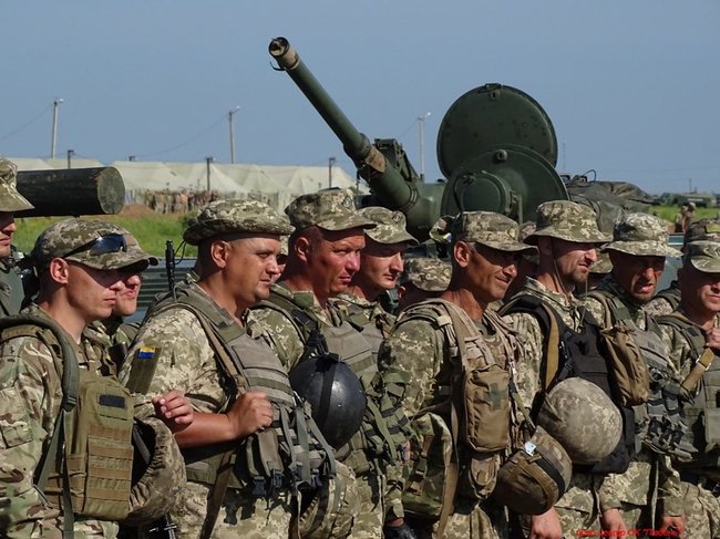 Мотопіхотна бригада оперативного командування Південь провела навчання на Миколаївщині, - Міноборони 02