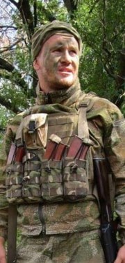 Народний Герой України, розвідник 24-ї бригади Юрій Сергійчук, позивний Сирота: На війні я знайшов усе: родину, друзів, кохання 05
