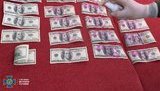 Посадовця державної виконавчої служби затримали на хабарі $ 2 тис. в Черкасах, - СБУ. ФОТОрепортаж
