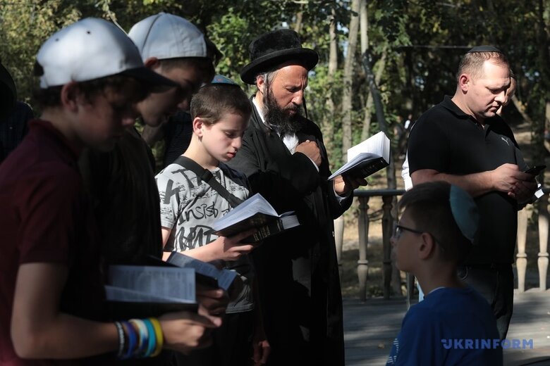 Jews in Kyiv commemorated victims of Holocaust in Babyn Yar 03