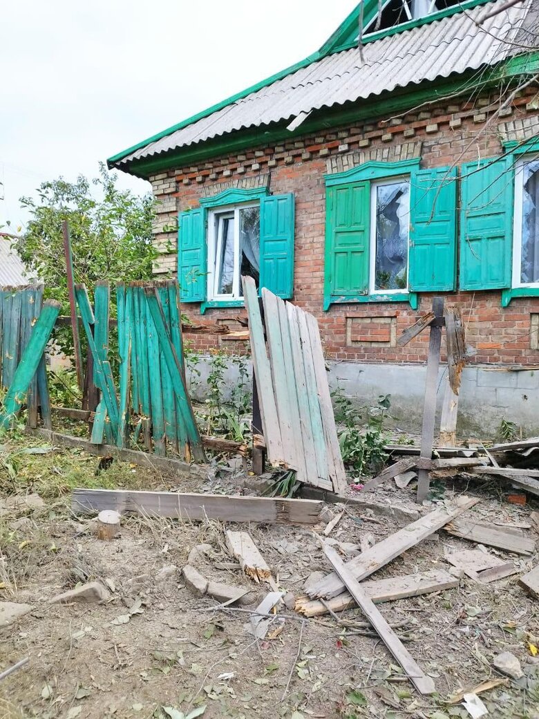 Enemy is shelling Donetsk region, Vuhledar, Avdiivka, Toretsk are under fire, child is among wounded 02