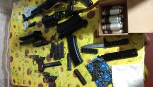 Військова контррозвідка затримала найманця "ДНР" з арсеналом зброї, - штаб ООС. ФОТО