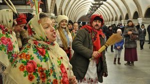 "Водіння кози та маланкування", - в центре Киева отметили старый Новый год. ФОТОрепортаж+ВИДЕО