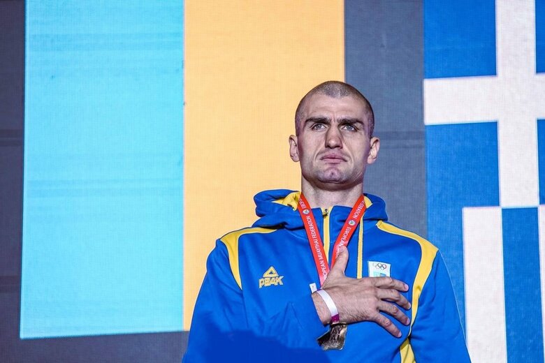 Oleh Pryimachov, thai-boxing champion and soldier: I can go longer distance in body armor and equipment, but I don’t have halo of protection either. Everyone is mortal. And this is war. 03