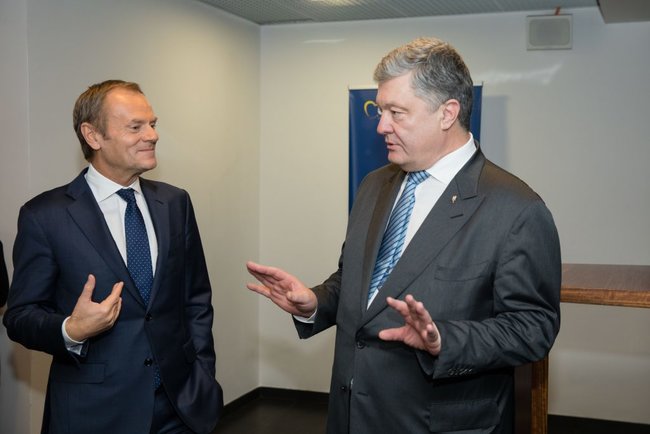 Poroshenko meets Tusk, discussed EU sanctions against Russia 01
