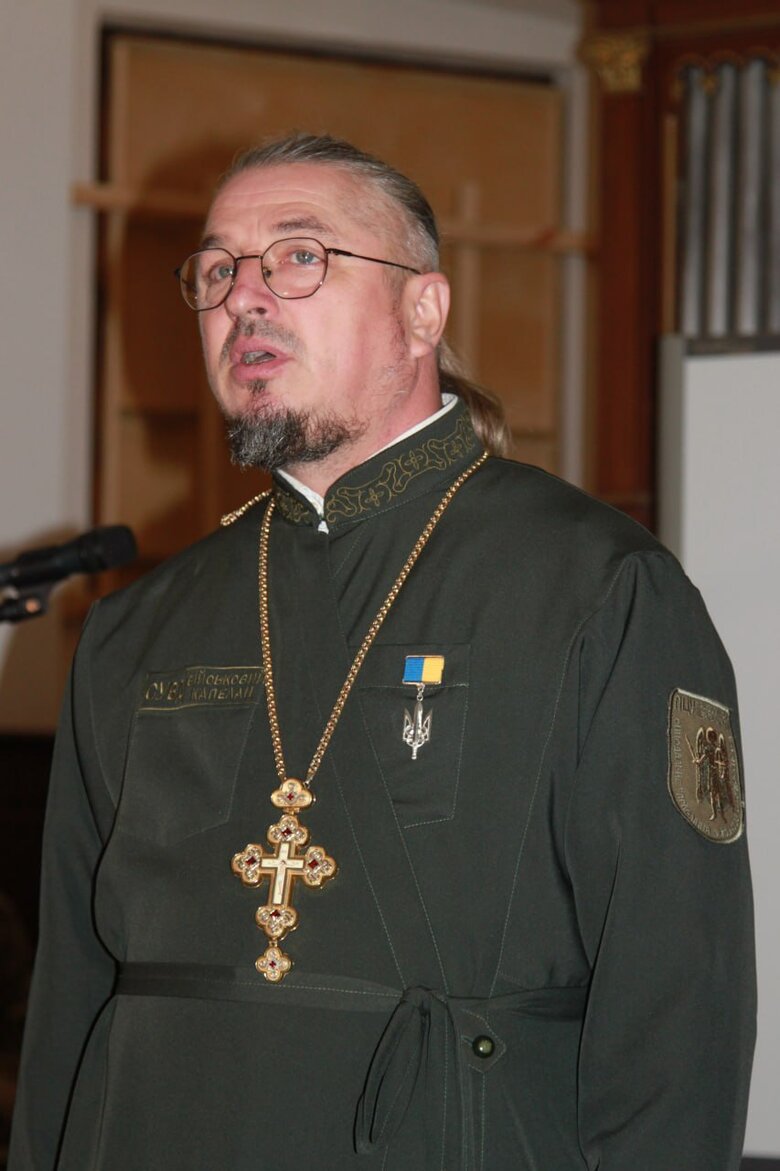 The National Hero of Ukraine award became the first after a two-year break 06