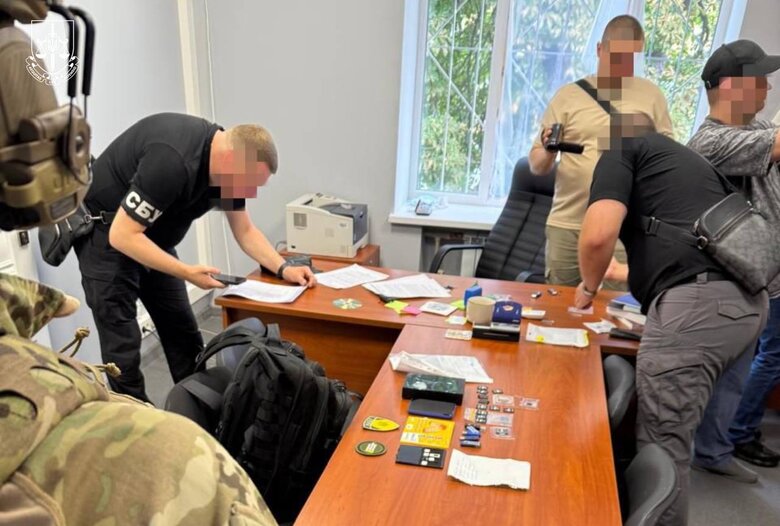 Федор Христенко получил подозрение