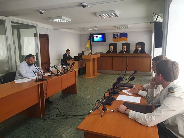 Суд над Януковичем: у справу ввійшов новий держадвокат - цирк, балаган і шапіто!. СТЕНОГРАМА ЗАСІДАННЯ 02