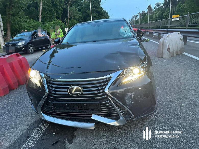 ДБР завершило розслідування щодо судді Тандира, який п’яним збив військового на блокпосту 04