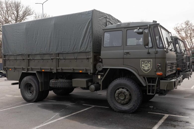 партія допомоги ЗСУ від Порошенка