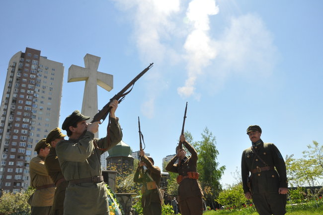 У Києві відбулися урочисті заходи, присвячені 101-річчю визволення української столиці від більшовиків 14