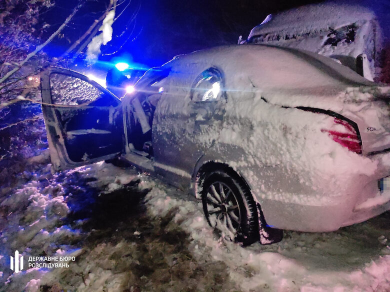 У ДТП на Миколаївщині загинула журналістка Олена Левицька та її чоловік Сергій: Легковик зіткнувся із військовим авто, ДБР розпочало розслідування 04