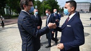 Кулеба призвал Италию открыть границу для украинских туристов