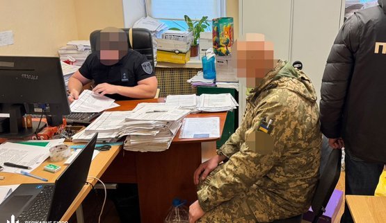 Привласнили 13 тис. літрів пального: викрито посадовців військової частини на Чернігівщині, - ДБР. ВІДЕО+ФОТО
