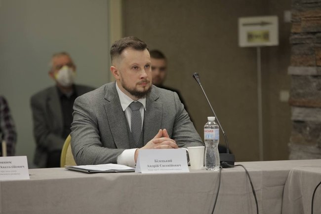 Блокада, реформа армії та закон про колабораціонізм: у Києві обговорили шляхи реінтеграції окупованих територій 02