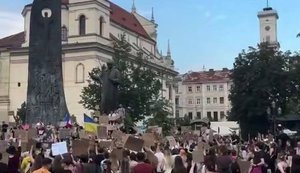 "Bring Fedorov back, sack Syrskyi": protests enter their fourth day in Kyiv, Lviv and other cities. VIDEO&PHOTOS