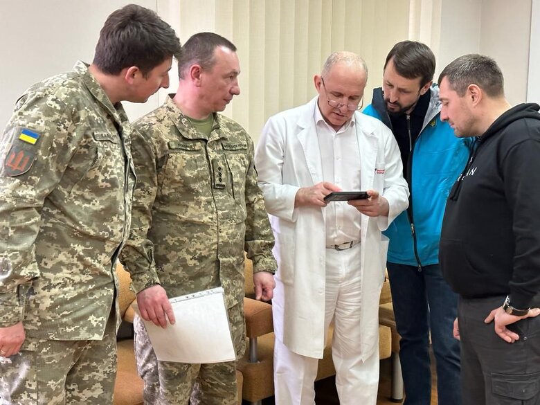Міноборони та фонд Надія розпочали реалізацію програми телемедицини на передовій 04