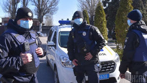 Из-за инфицированного COVID-19 полицейского изолировали около 50 патрульных в Сумах