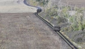 Tank and Bradley crews from 475th Assault Regiment, under cover from drones, fired directly at Russian positions. VIDEO