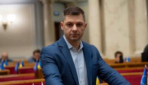 "Слуга народу" Мокан відмовився йти на зустріч фракції із Зеленським. ВIДЕО