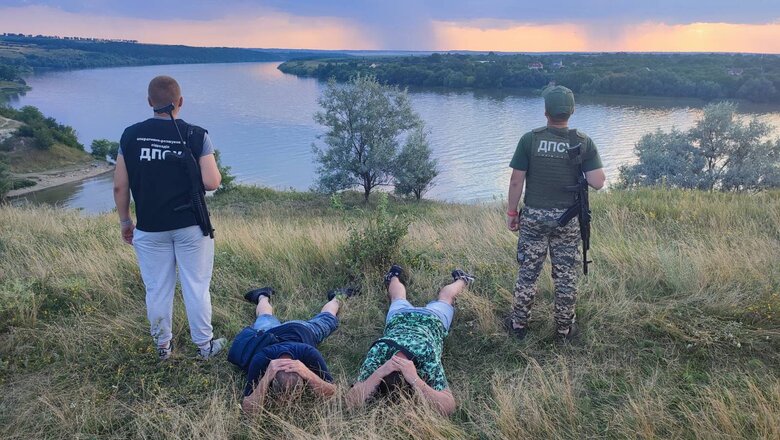 Двоє ухилянтів намагались потрапити до Молдови, перепливши Дністер на надувному матраці, - ДПСУ 01