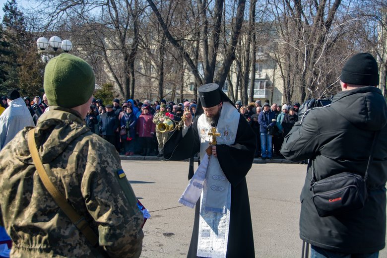 Із п’ятьма захисниками України попрощалися сьогодні на Полтавщині 04
