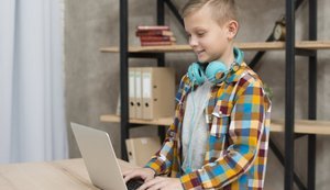 Как проходит обучение в дистанционной школе? Типичный день школьника