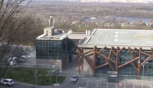 Прокуратура Києва готує нове клопотання про арешт вертолітного майданчика Януковича і передачу його в управління АРМА, - Максимець