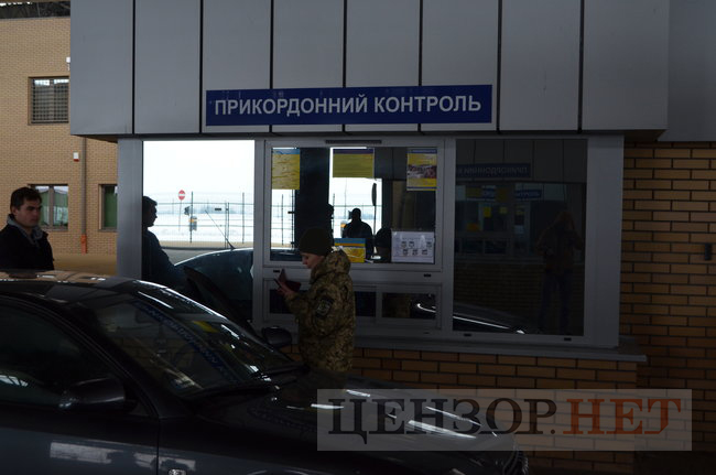 Біометричний контроль на українсько-польському кордоні: як це працює 04