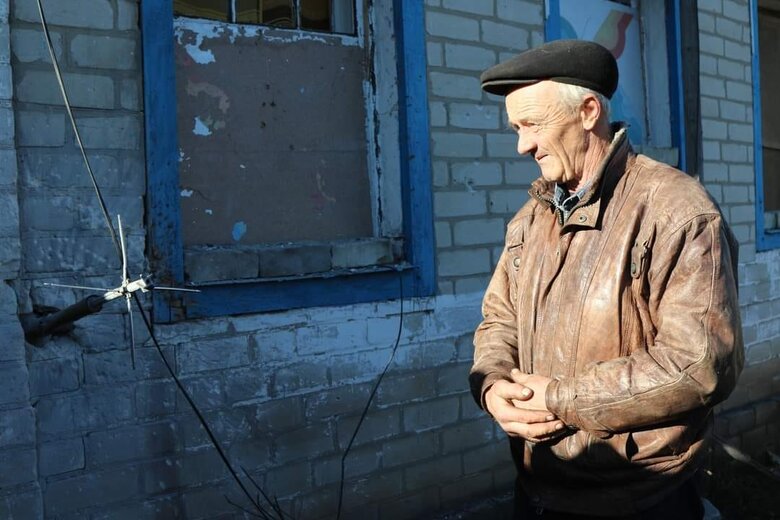 Визволена Макіївка на Луганщині: зламані долі, зруйновані будинки, безліч російського металобрухту 05