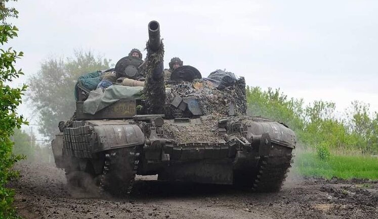 ЗСУ наступають на Мелітопольському напрямку і тримають оборону на сході, - Сили оборони