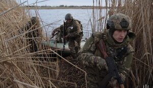 Defense forces hold footholds on left bank of Dnieper. Russians falsely report to leadership about destruction of bridgehead - OC "South"