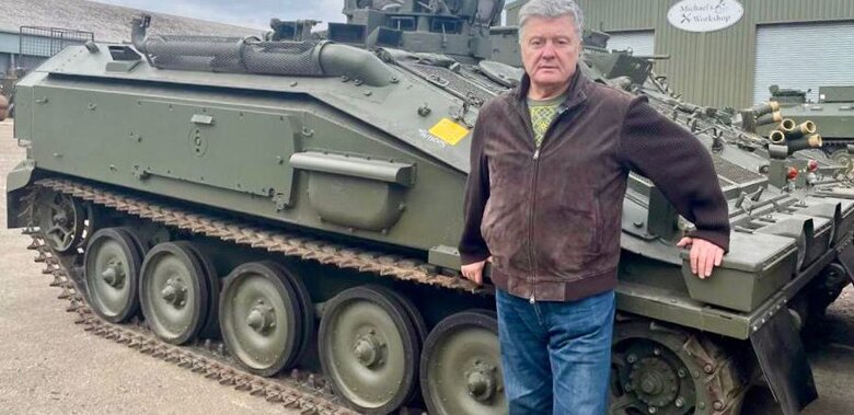 Хочемо озброїти штурмовий батальйон: Порошенко купив у Британії партію бронемашин Spartan 01 Хочемо озброїти штурмовий батальйон: Порошенко купив у Британії партію бронемашин Spartan 01