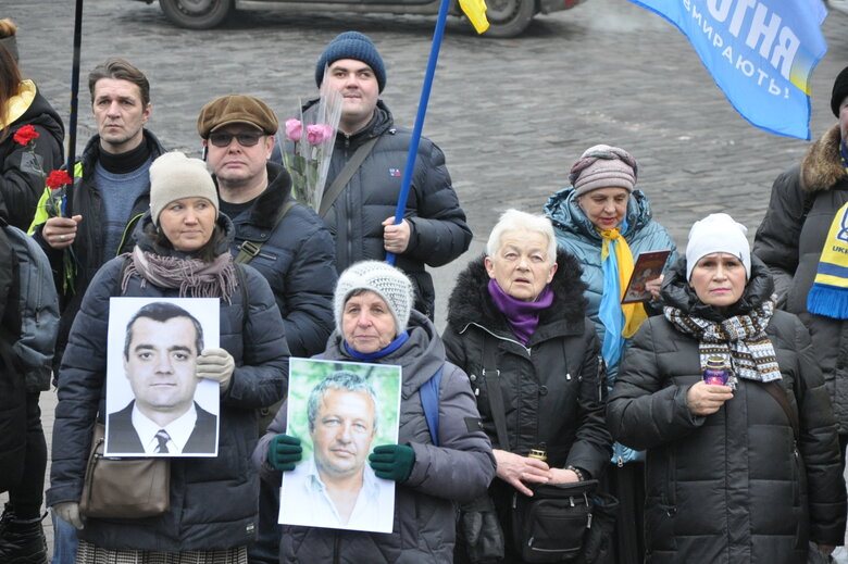 Пам’ять перших загиблих Героїв Небесної Сотні вшанували у Києві 31 Пам’ять перших загиблих Героїв Небесної Сотні вшанували у Києві 31