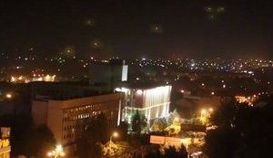 Террористы штурмуют полк Нацгвардии в Луганске (обновлено). ВИДЕО