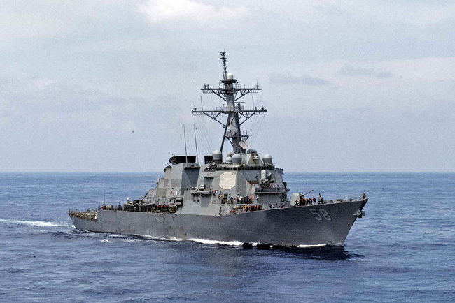 Американський есмінець Laboon попрямував у Чорне море 01