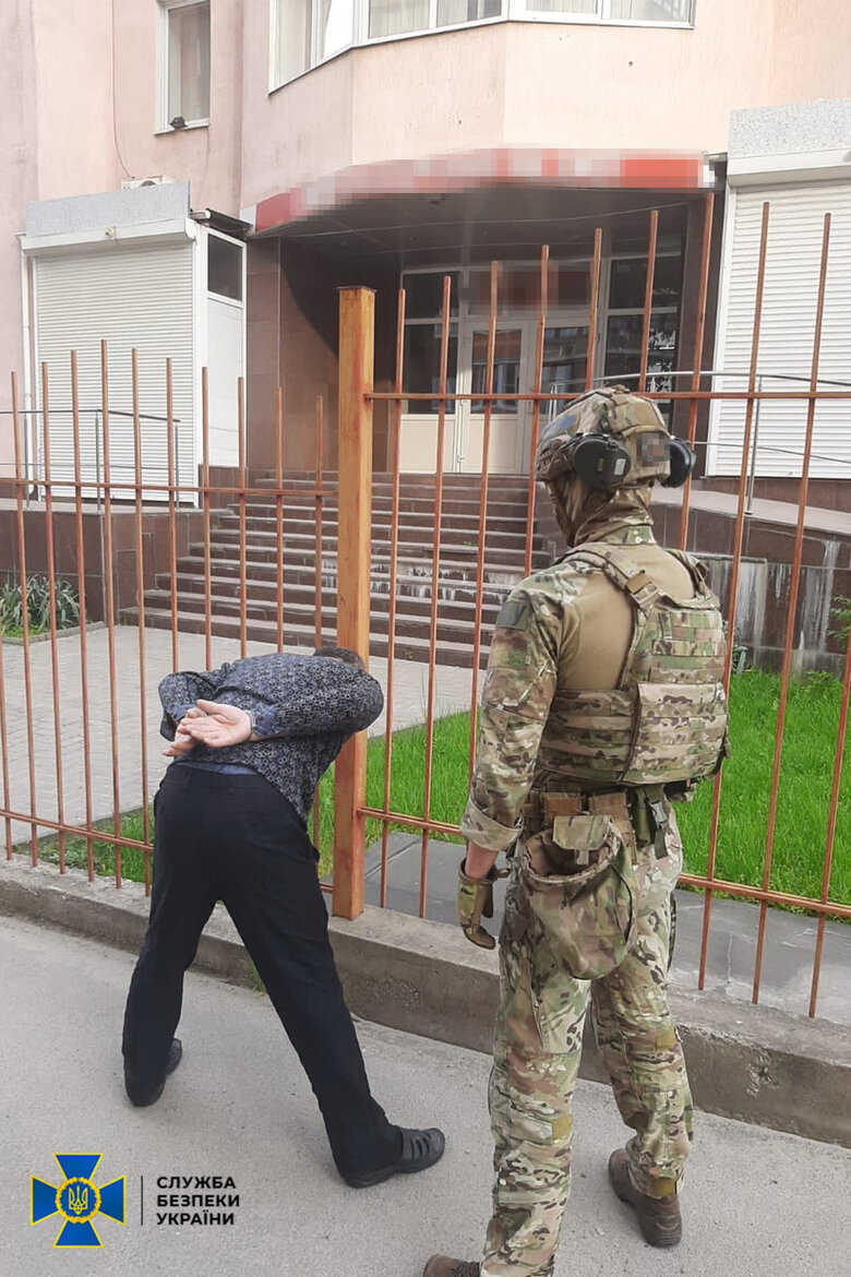 У Запоріжжі затримали колишнього депутата-комуніста міськради. Він наводив російські ракети, - СБУ 01