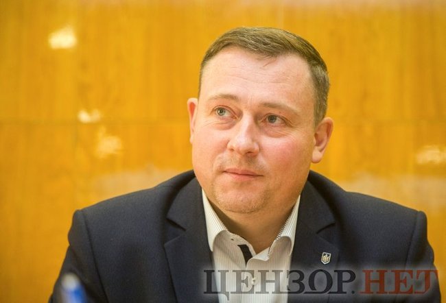 В ряде случаев я представлял Януковича, принимал участие в суде. Но его защитником я не был, - первый замглавы ГБР Александр Бабиков 05