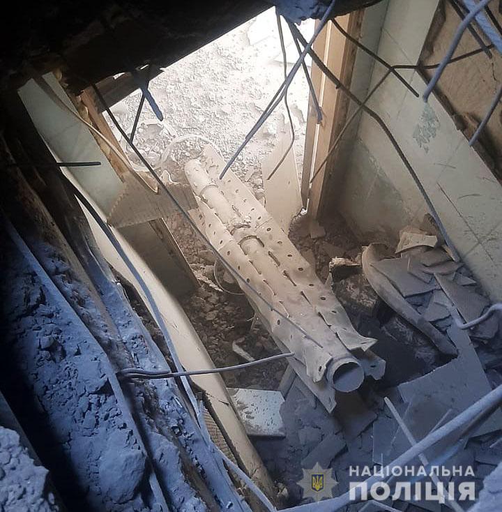 За сутки россияне нанесли удары по 23 населенным пунктам Донбасса. Разрушены 76 гражданских объектов, - Нацполиция 10 За сутки россияне нанесли удары по 23 населенным пунктам Донбасса. Разрушены 76 гражданских объектов, - Нацполиция 10