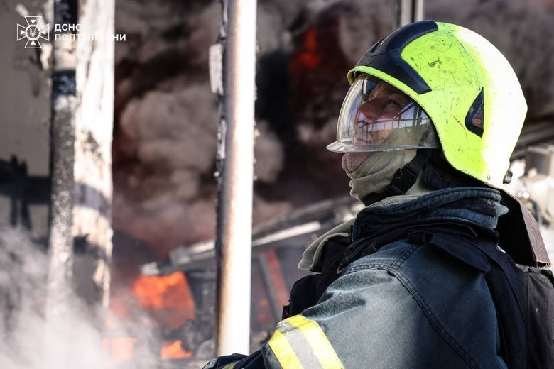 Russia attacked businesses in the Poltava region: fires broke out