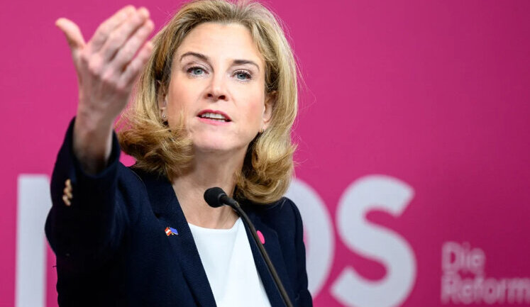 Austrian Foreign Minister Meinl-Reisinger: Russia should be forced to sit down at negotiating table