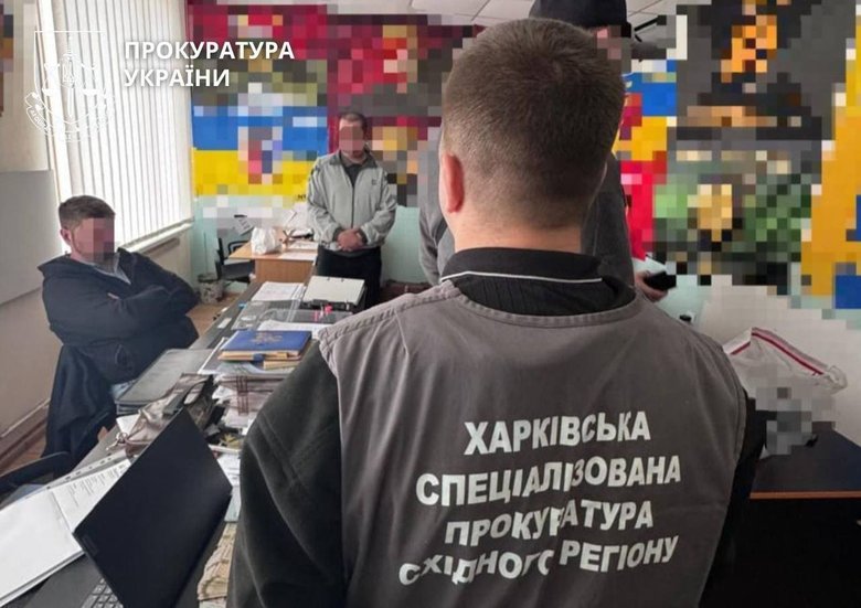 Посадовців армійського корпусу викрили на поборах