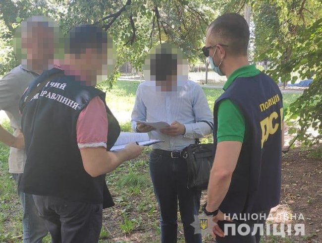 Чиновник Харківської міськради підозрюється в розкраданні 800 тис. грн, - Нацполіція 02