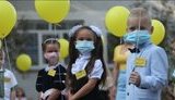 У столичних школах вимагатимуть від батьків учнів COVID-сертифікат або ПЛР-тест при вході