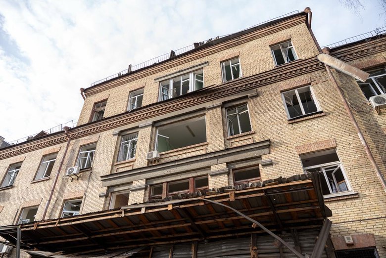 Повреждены учреждения здравоохранения в Киеве 14 ноября