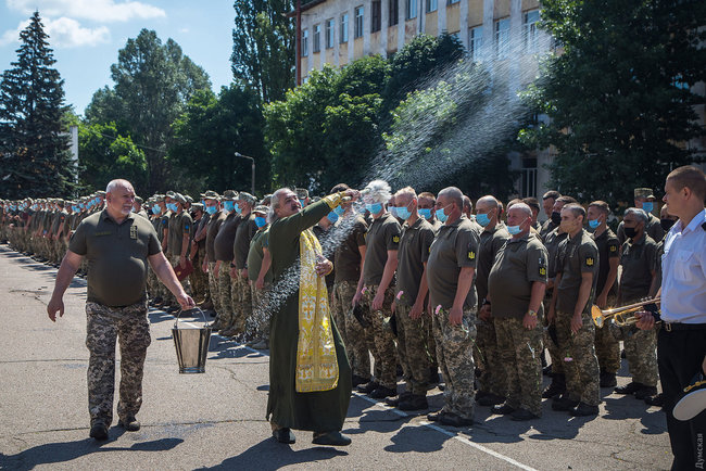 Воїни 28-ї ОМБр повернулися із зони проведення ООС у пункт дислокації на Одещині 11