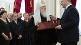 "Вы были, есть и остаетесь духовным лидером украинского народа", - Порошенко вручил Герою Украины Патриарху Филарету высшую государственную награду