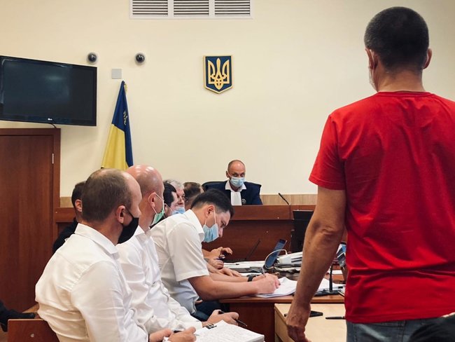 Грош ціна вашим показам і вашому каяттю: Репортаж із судового засідання у справі Кирила Тлявова 04